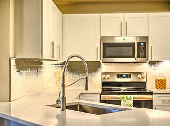 Fully equipped kitchen with ample storage